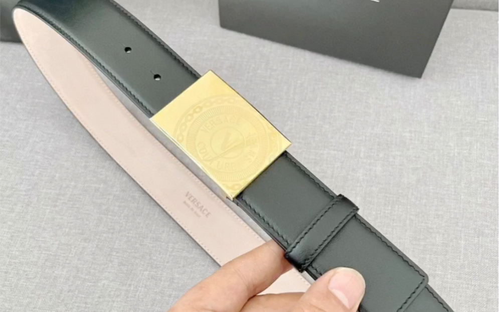 范思哲高仿皮带 进口牛皮头层平纹面