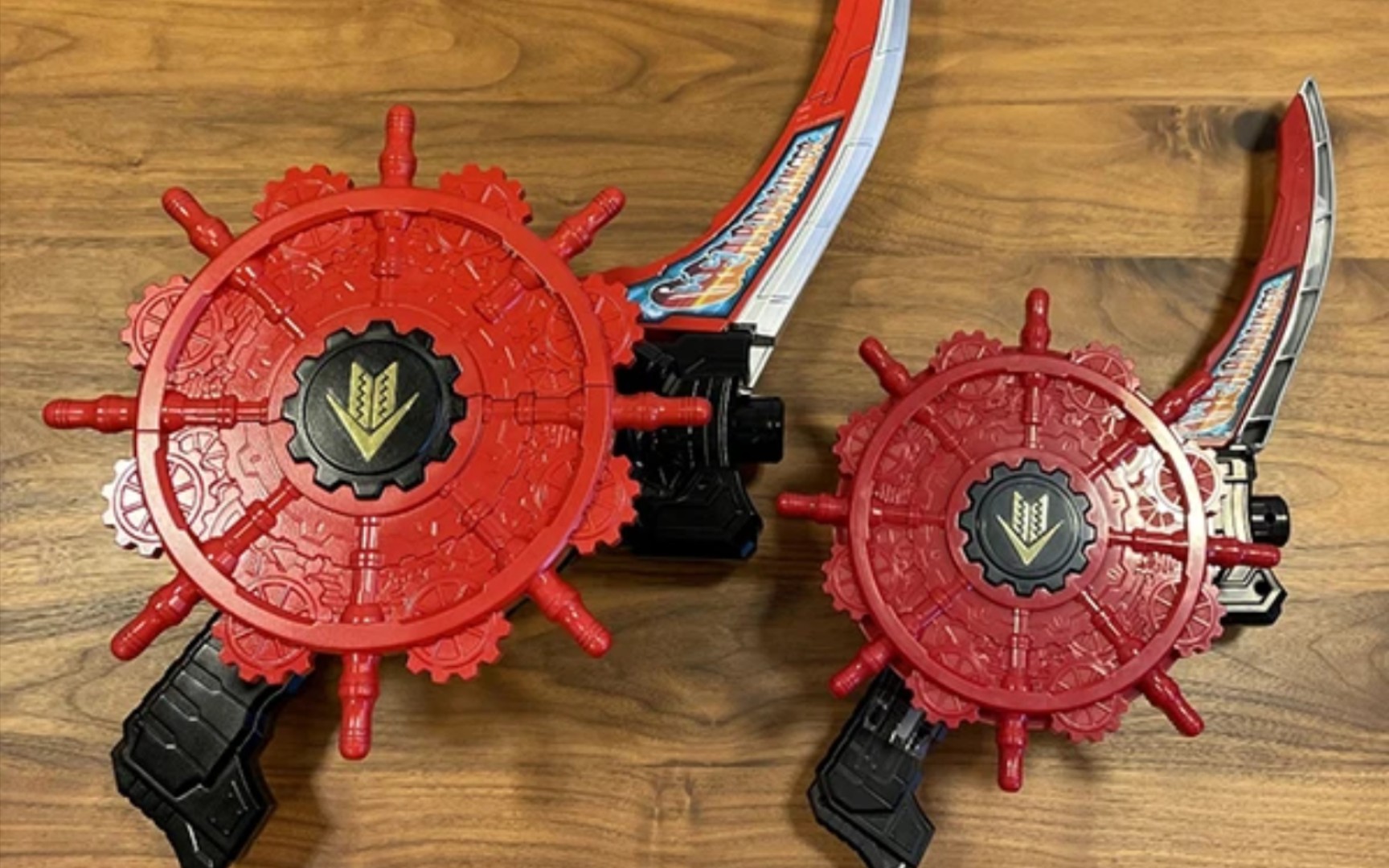 万代机界战队全开者 纪念版齿轮舵轮枪