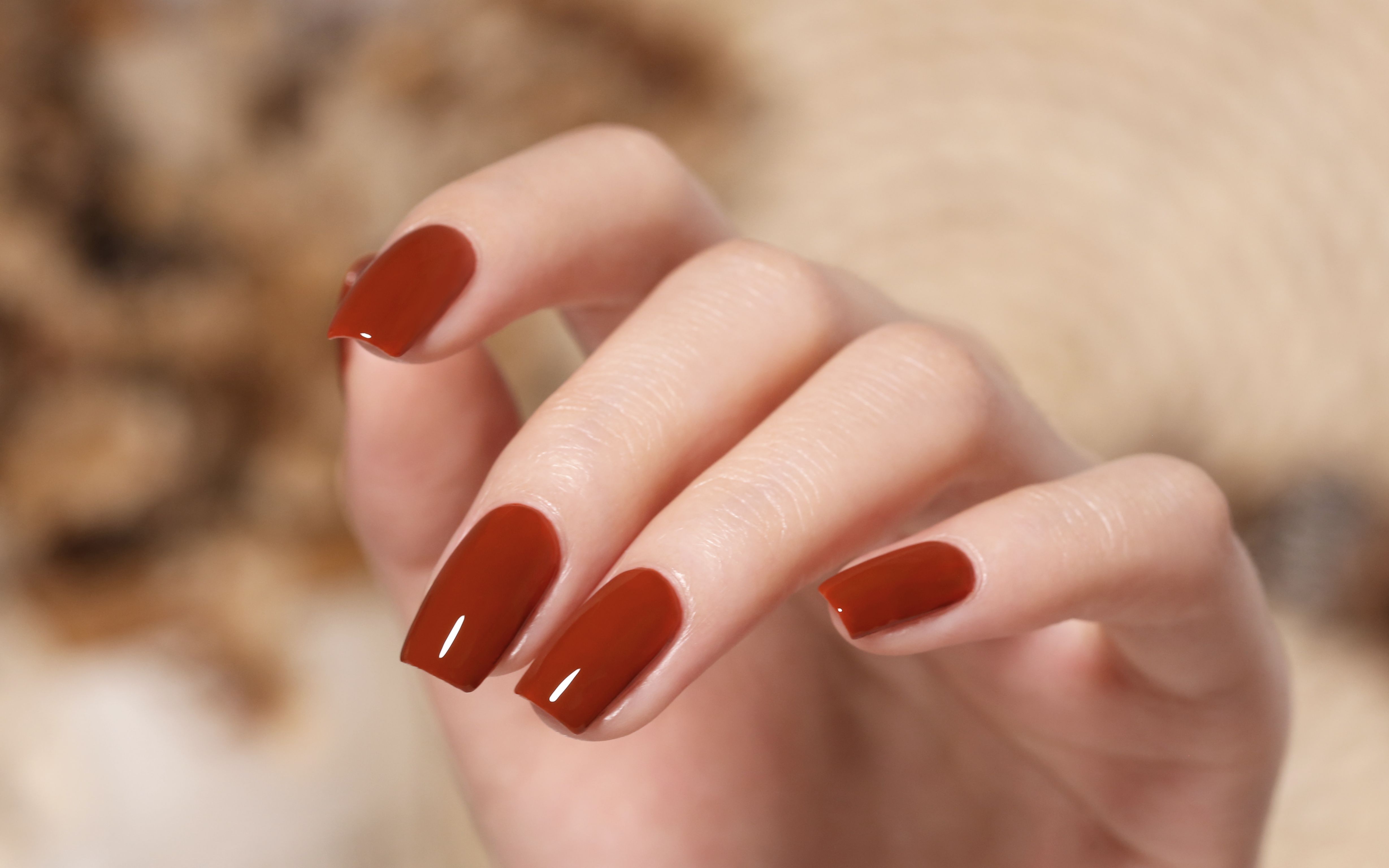 【芋頭啊】秋日枫叶红色系指甲油小分享