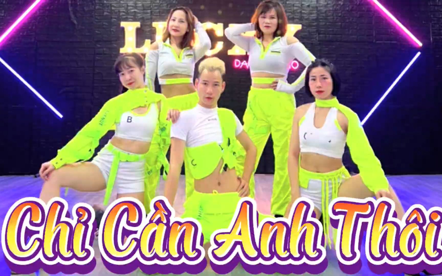 [图]Chỉ Cần Anh Thôi Remix - Thuỷ Tiên | Thuận Zilo | Zumba | 暴汗燃脂尊巴健身舞