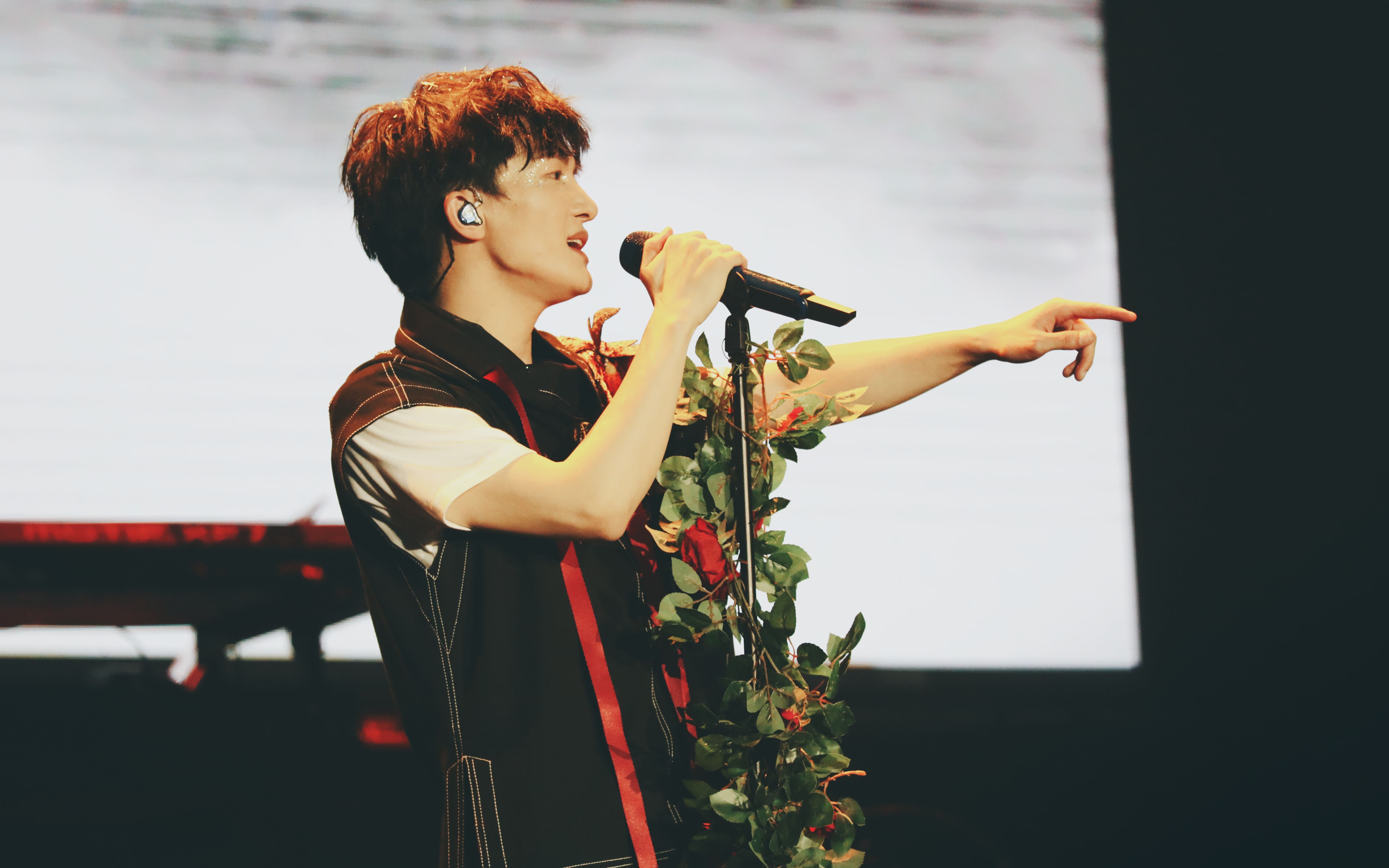 【周深】20191214 演唱会《血腥爱情故事》丨"c-929星球"巡回演唱会