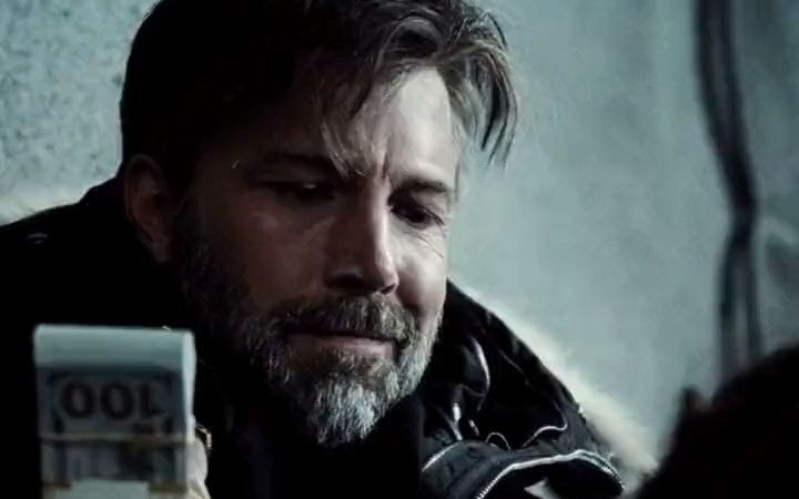 蝙蝠侠多有钱呢本阿弗莱克扎导版正义联盟