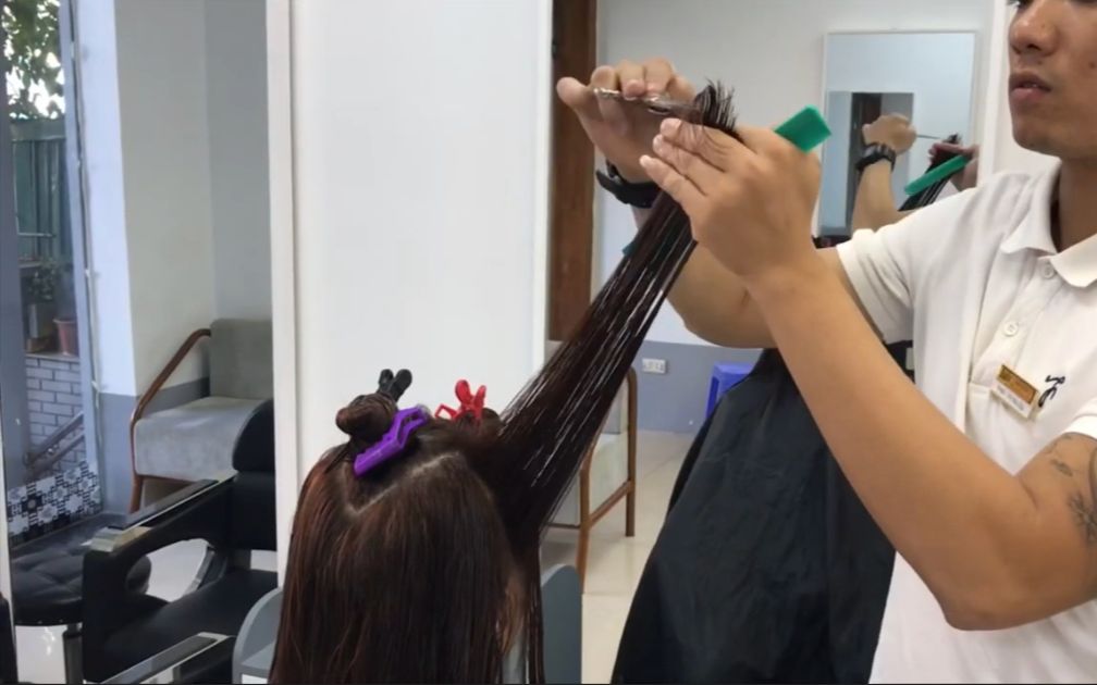 长发修剪技巧二分区组合手法很实用