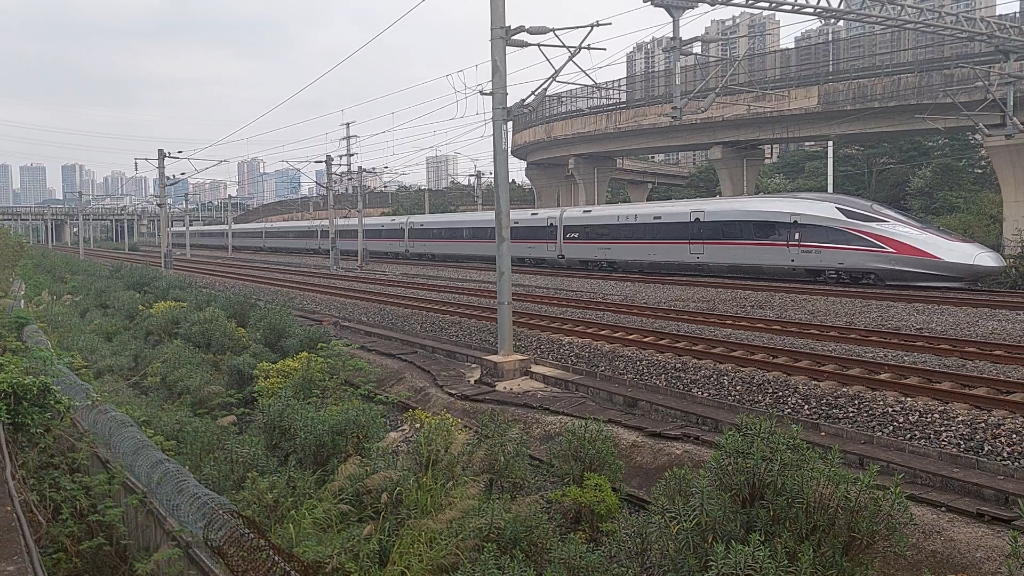 南广线g540北海—长沙南通过