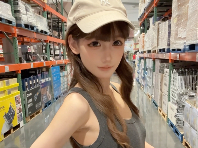 一吃饱就装孕妇