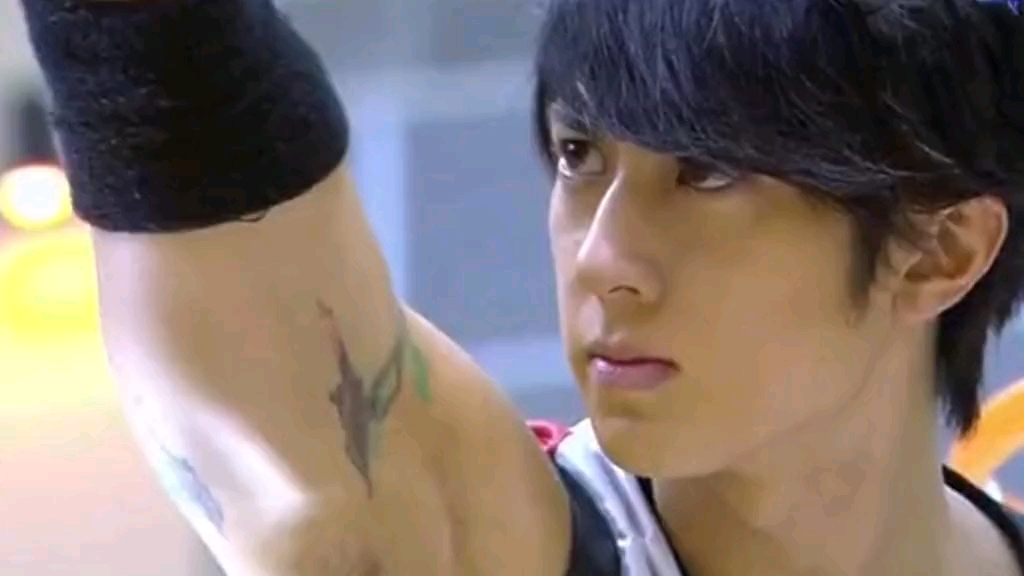 看吴尊,罗志祥打篮球,太好看了!