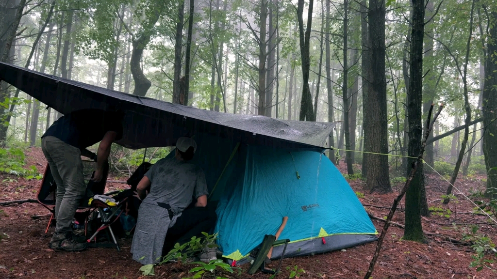 [图]在倾盆大雨中露营|躲避暴风雨的第2天和第3天