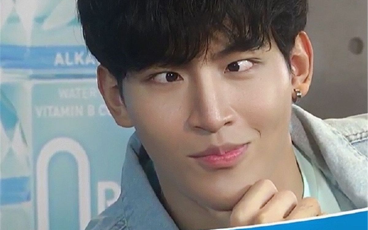 [ohmfluke] 一个可憨可酷超温柔,一个可a可