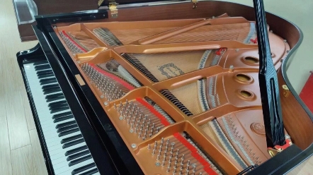 yamaha雅马哈c3x,长186厘米,宽149厘米,高101厘米,重320kg,日本原装