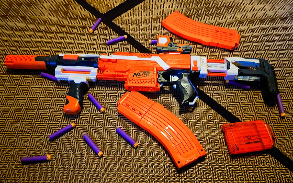 nerf死拽夫stf帅气的战术上弹