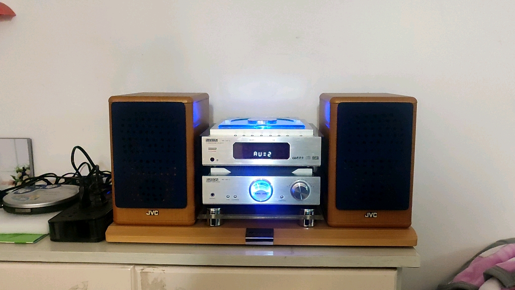 微型组合音响,neon cd功放组合 jvc经典小胡子音箱配合山水木托板
