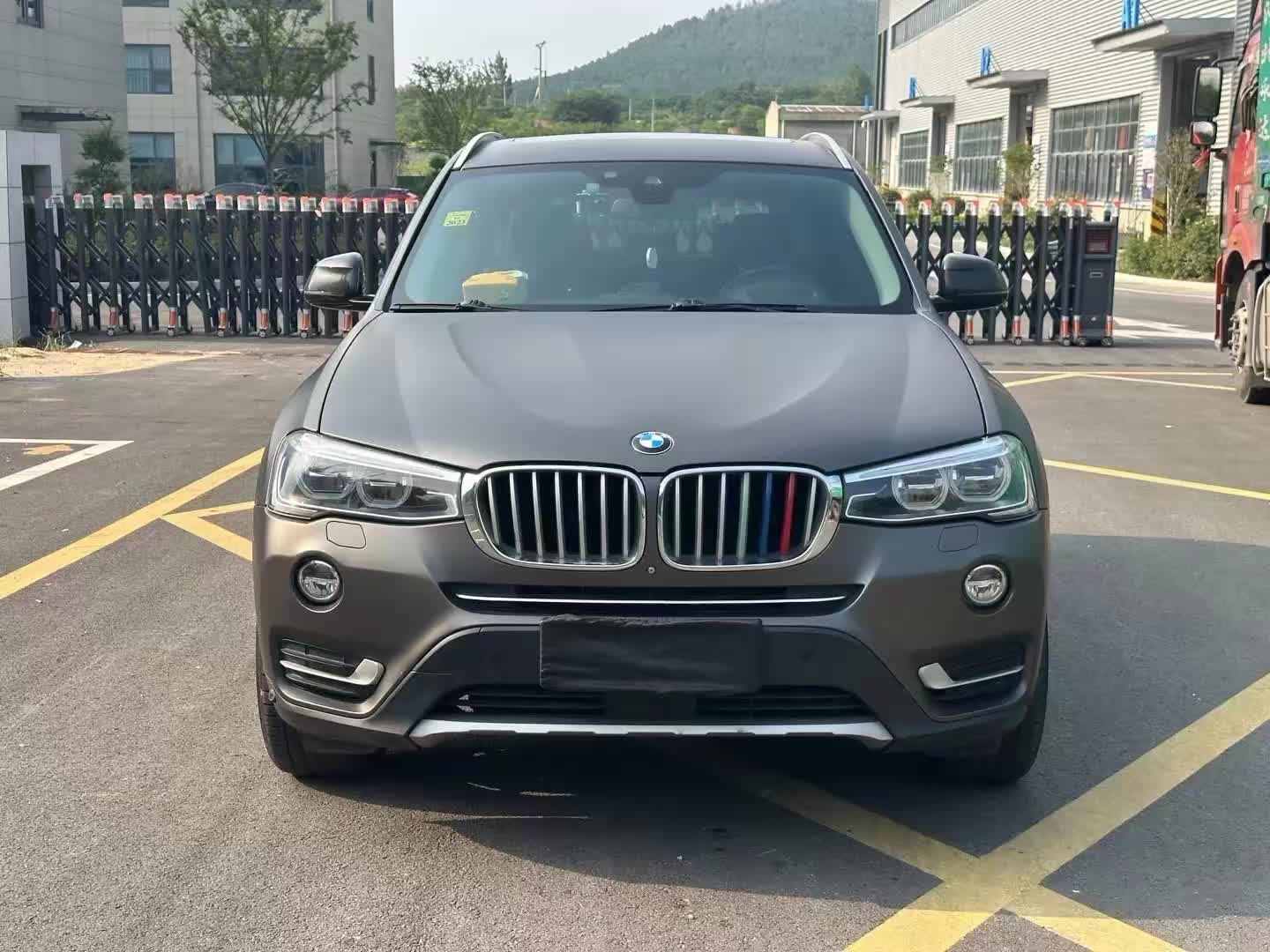 95w,15年宝马x3,2.0t自动行政四驱型