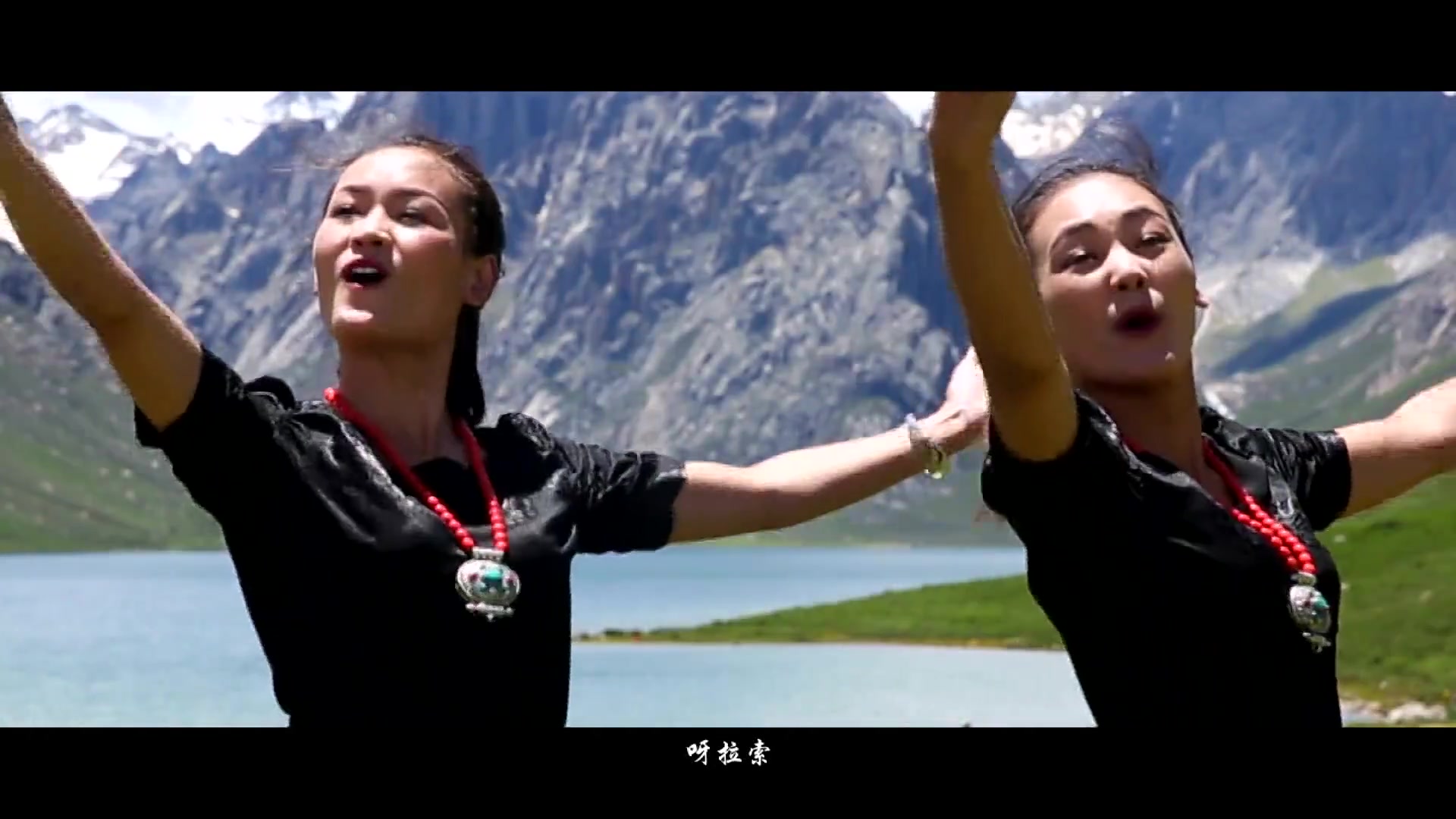 家乡-马尔康姑娘组合