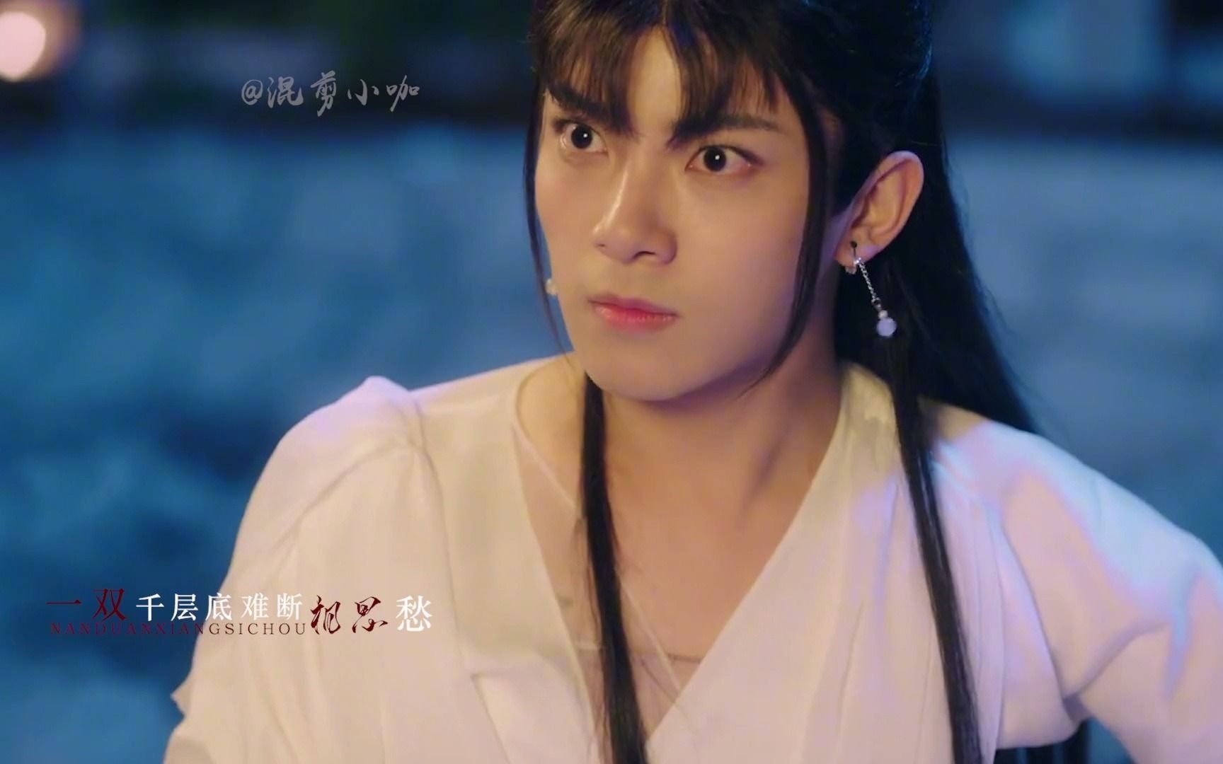 女装大佬吴俊余,扮相惊艳太美了!