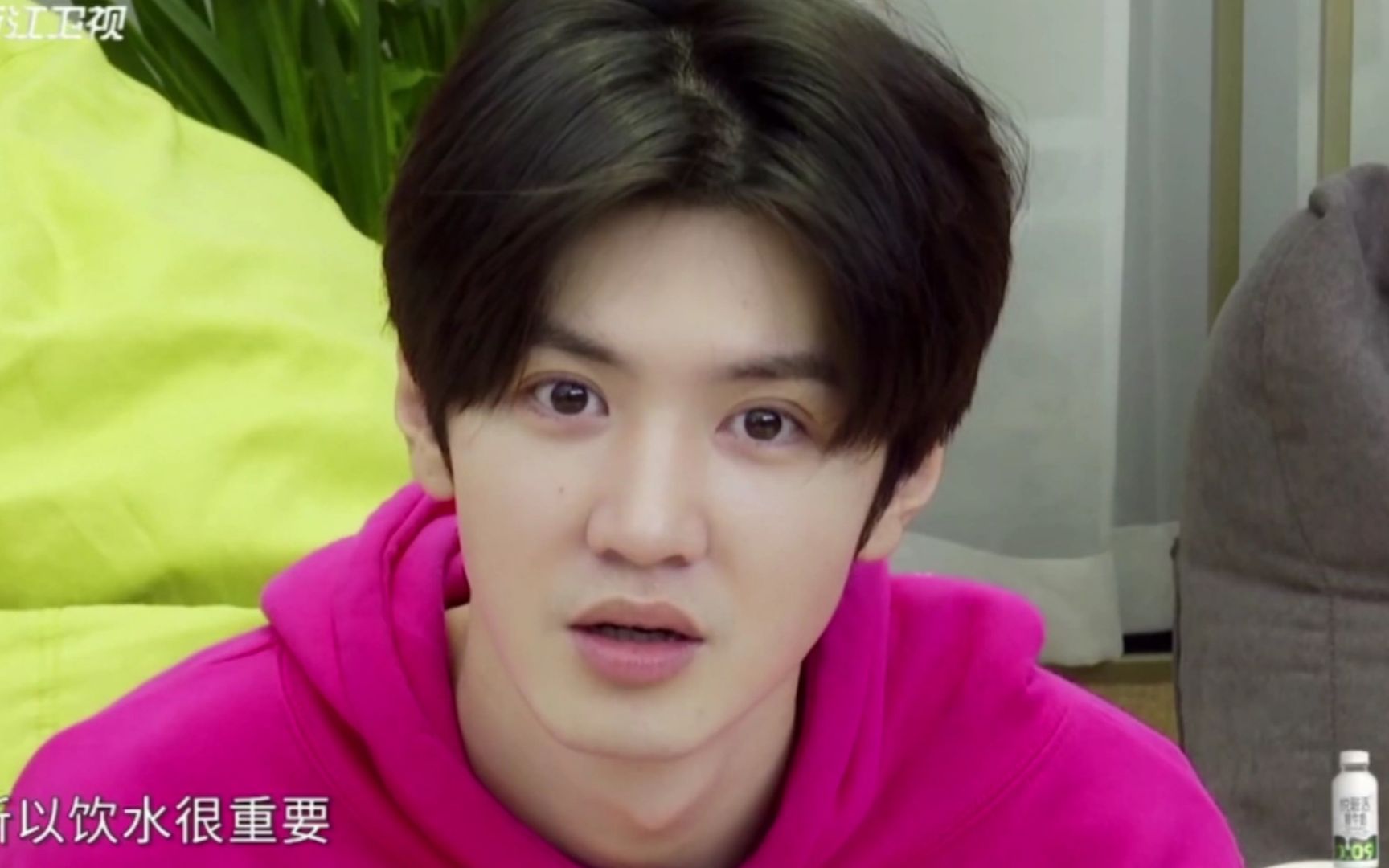 【陈哲远】cg素颜还是好帅,大眼睛!