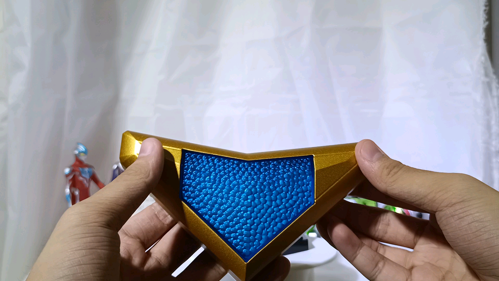 [春菜测评#125]本物盖亚奥特曼蓝宝锥