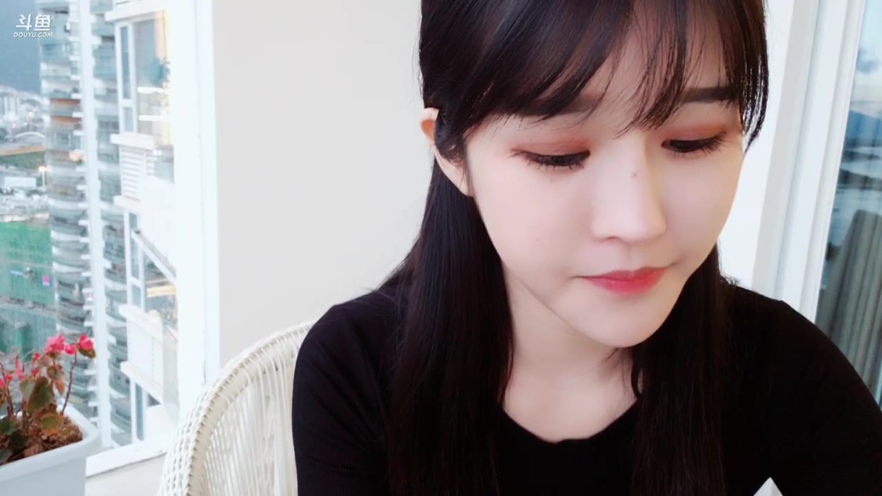 米儿啊直播录像2019-10-19 18时54分--21时17分 今天大理见,不定时