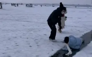 Скачать видео: 盘点南方小土豆迷之操作，你能顶的住吗？