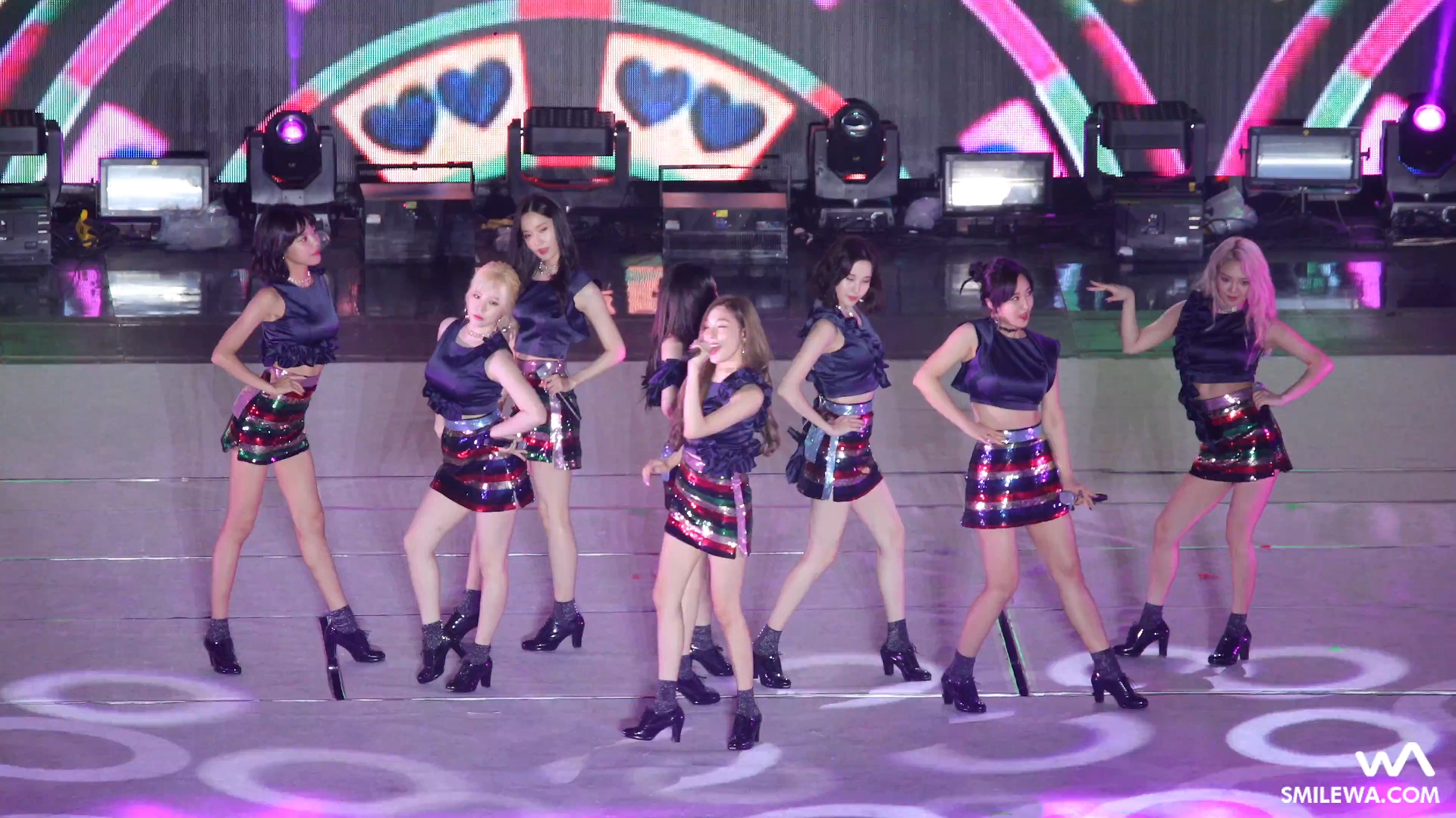 [4k] 少女时代 - hoot @ 170708 smtown 演唱会丨smile -wa