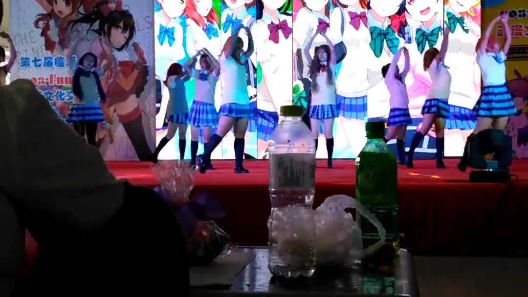 【临沂市第七届cosⷦun交流会】LOVELIVE本体性转三连跳哔哩哔哩bilibili