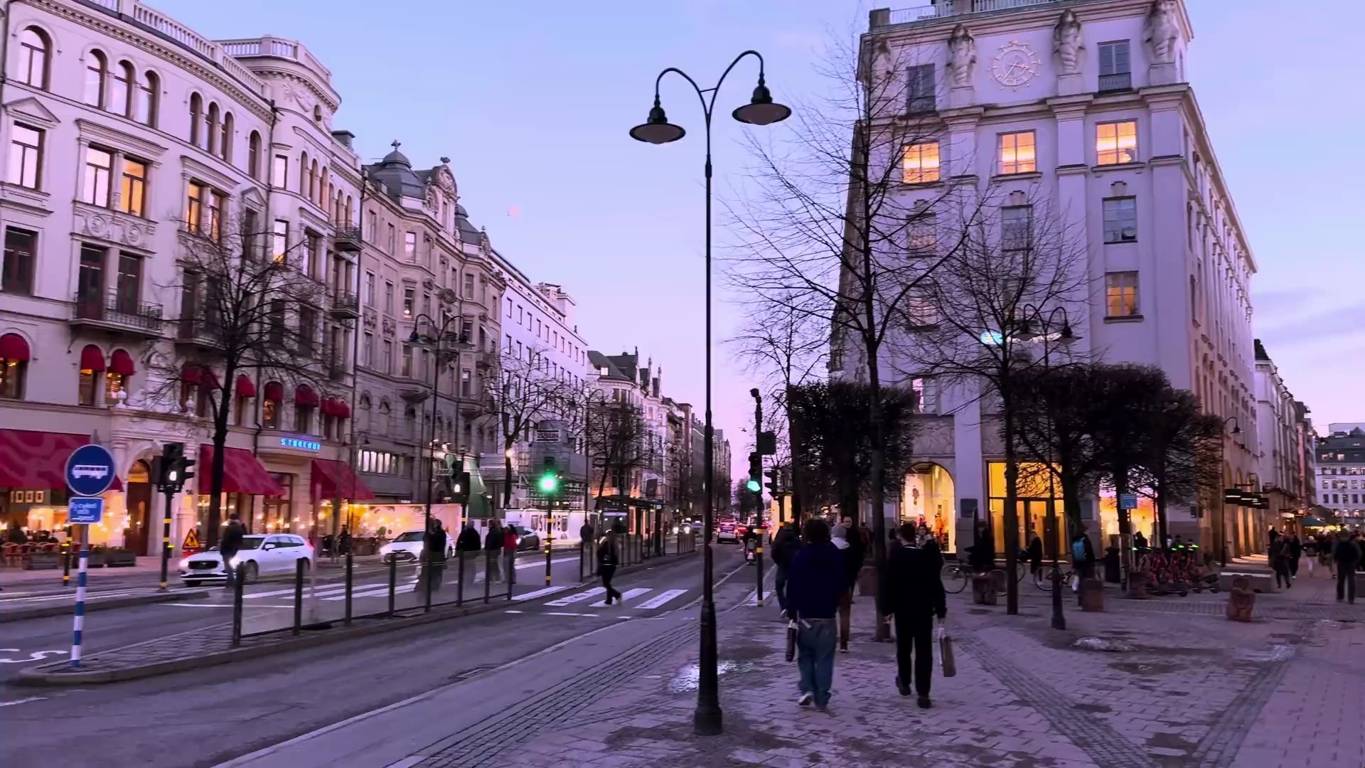 漫步瑞典—傍晚的斯德哥尔摩街头