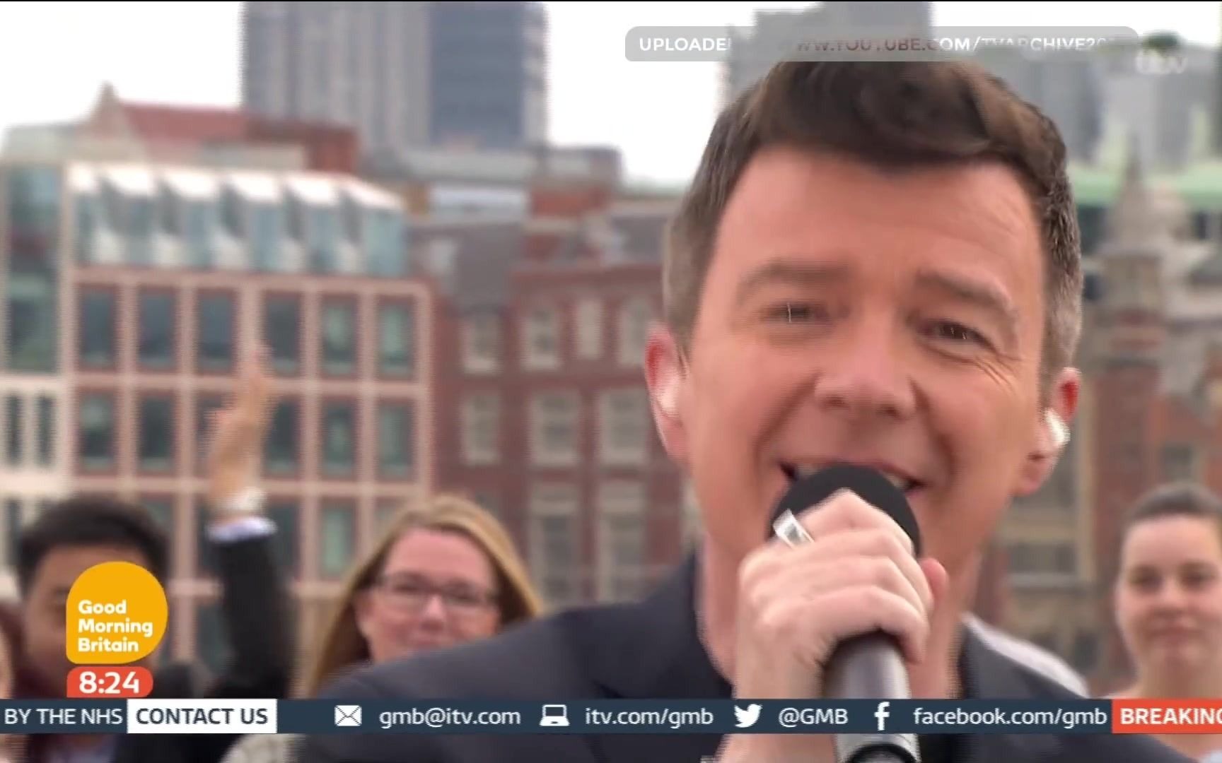 [图]【天使在身边】Rick Astley - Angels On My Side (Live 2016 Good Morning Britain)