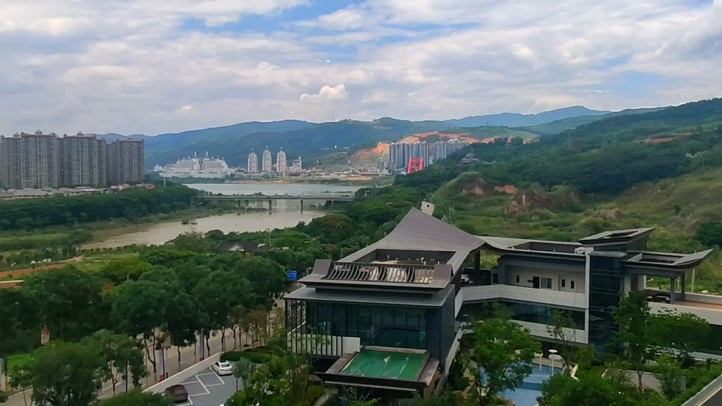 景洪保利雨林澜山图片