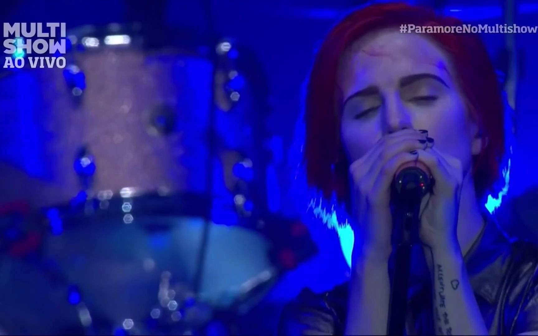 [图]【Paramore】The Only Exception (Live from Brasil) - Multishow