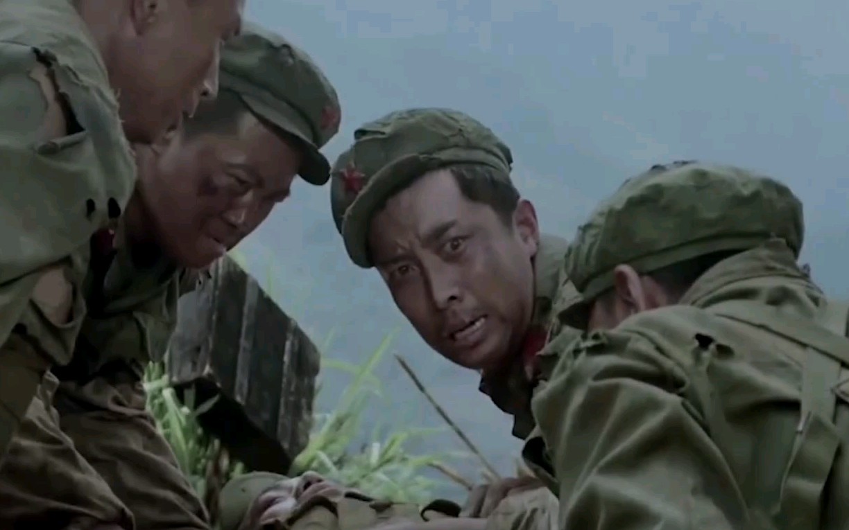 高山下的花环连长牺牲片段