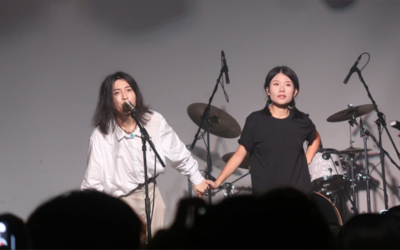 schoolgirl byebye|爱是一切 10.17重庆站