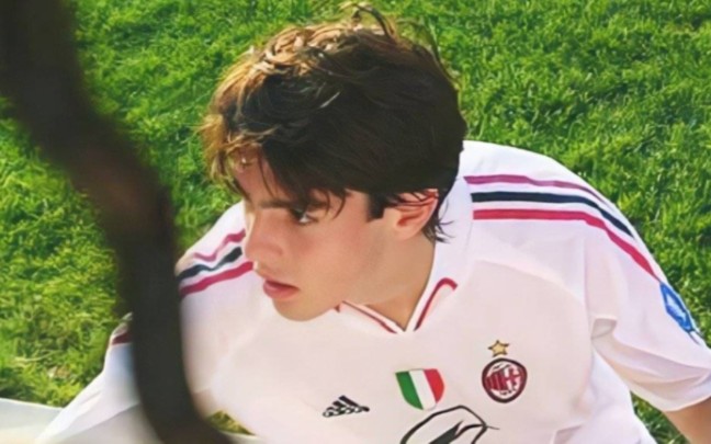 [卡卡|颜值]足球世界唯一的圣子