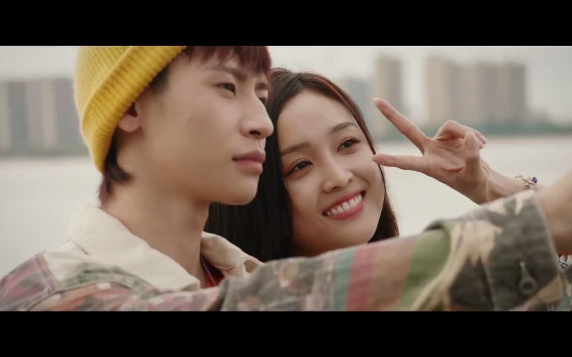 小鬼和吴宣仪隔空亲吻!画面太唯美了啊啊啊啊!