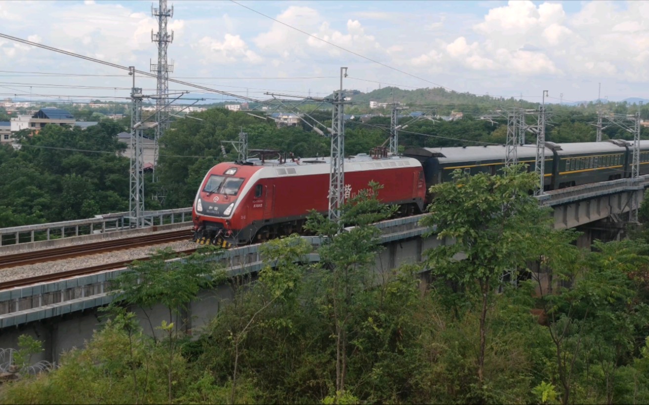 7.31 z104厦门北--长春 晚点4小时限速通过瑞金站