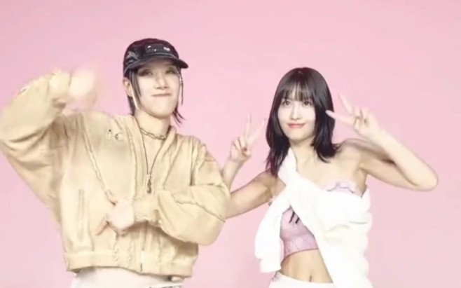 [图]男女四舞一之cha！【TWICE MOMO x NCT李永钦】《ONE SPARK+Water》challenge！