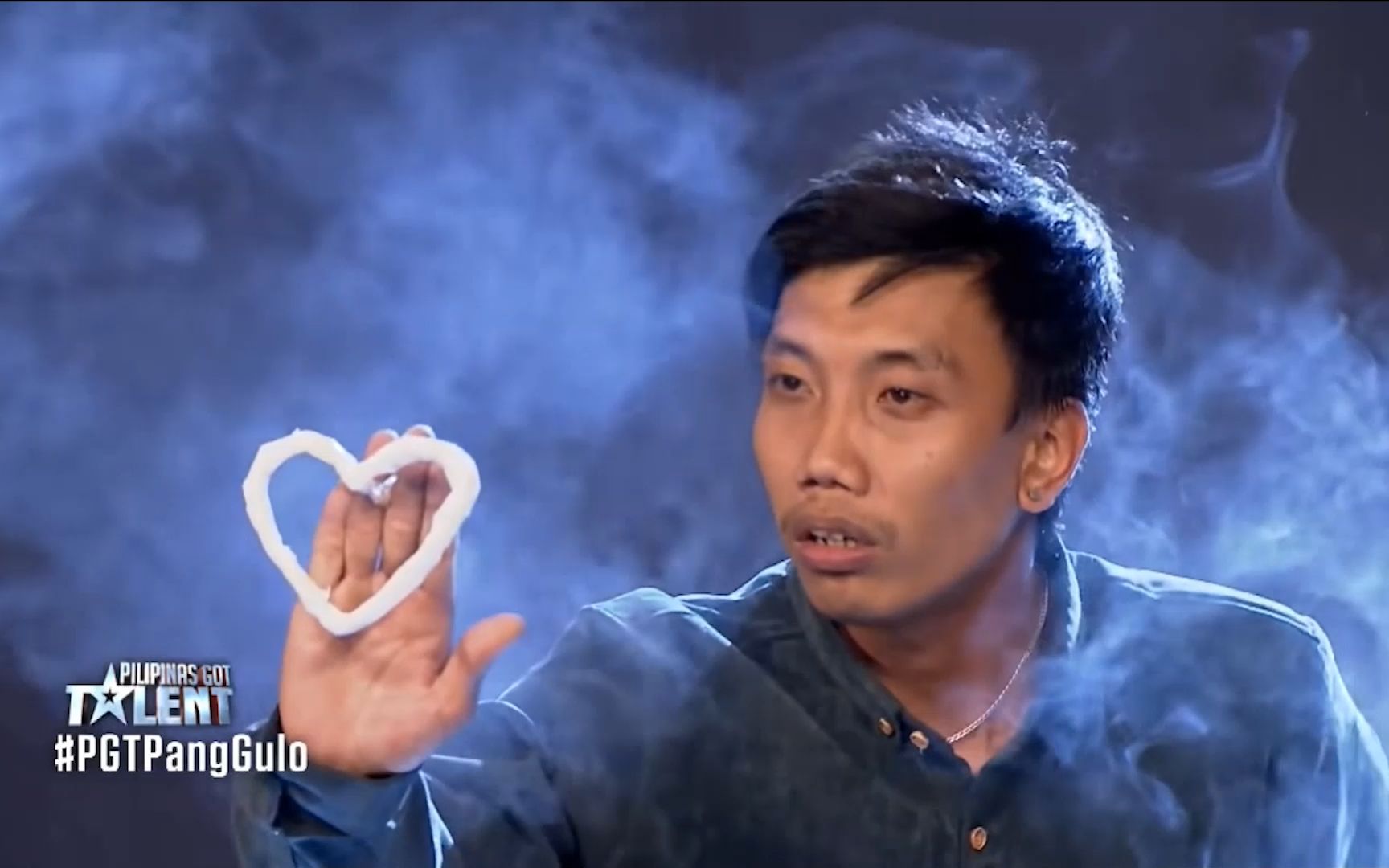 2018年菲律宾达人秀:joven olvido 的电子烟秀