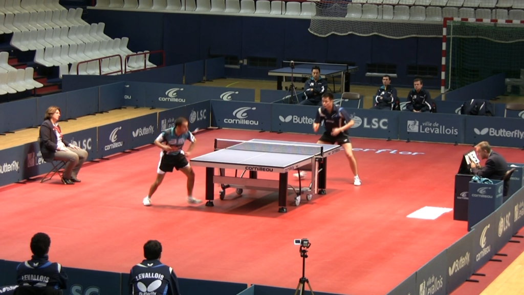 场边视角 埃洛瓦vs侯英超