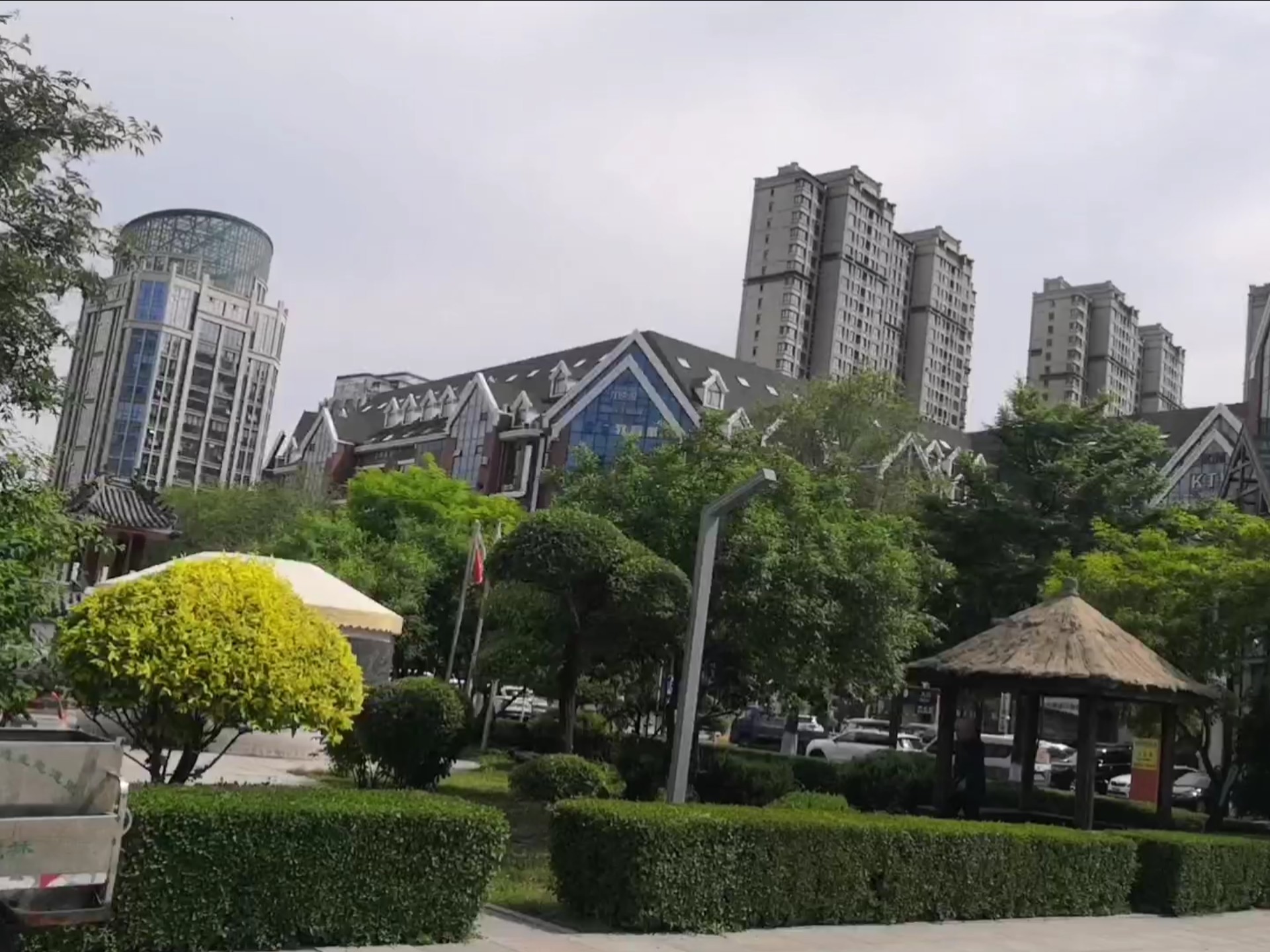 《剑拔弩张》之金河公园·五国头城之十六