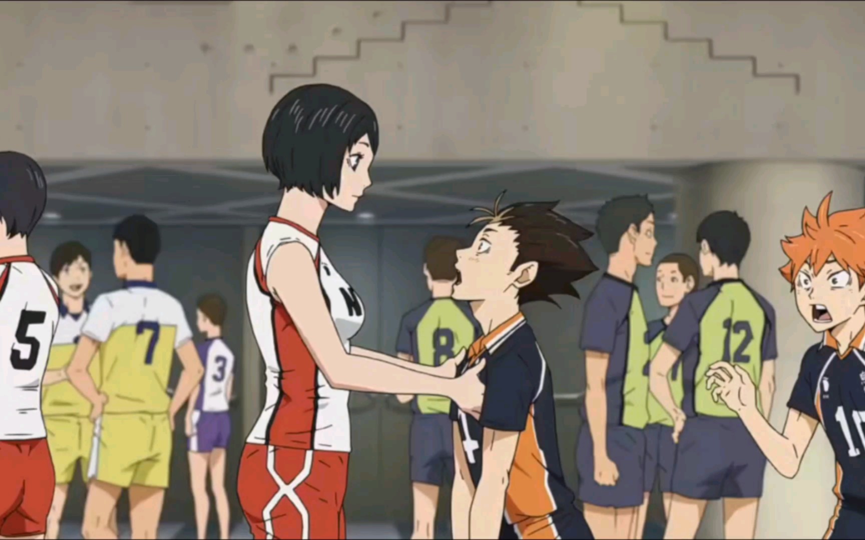 【排球少年】 一把抱住西谷夕 西谷夕:说好的不可抗力呢?