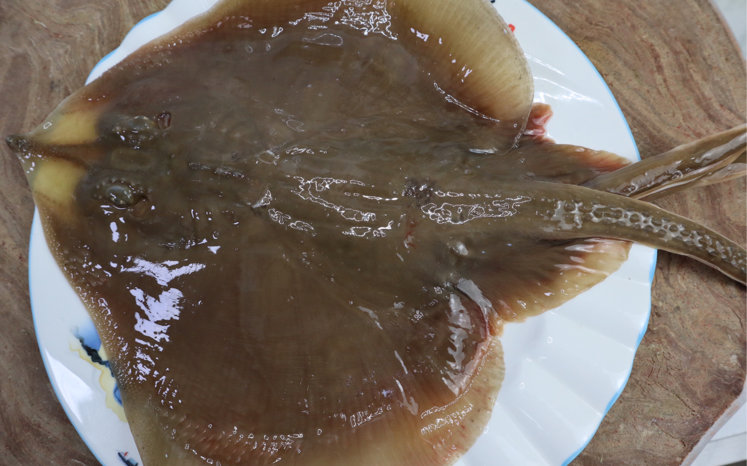 胶东大厨分享葱油老板鱼的做法,详细易学美味,果断