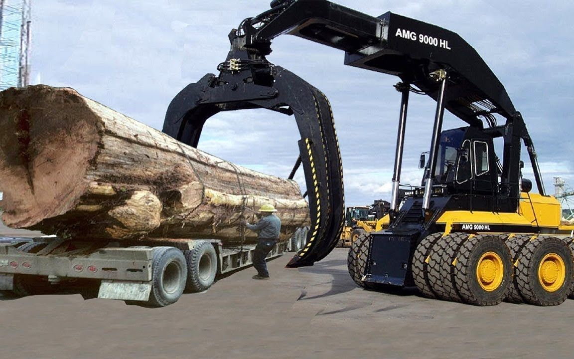 惊人的危险最大的伐木卡车操作员技能.最快的木材锯木厂机器工作1