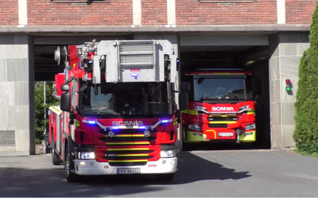 【出警合集】奥斯陆消防局 消防车11 bf - 全新斯堪尼亚贴纸_哔哩哔哩