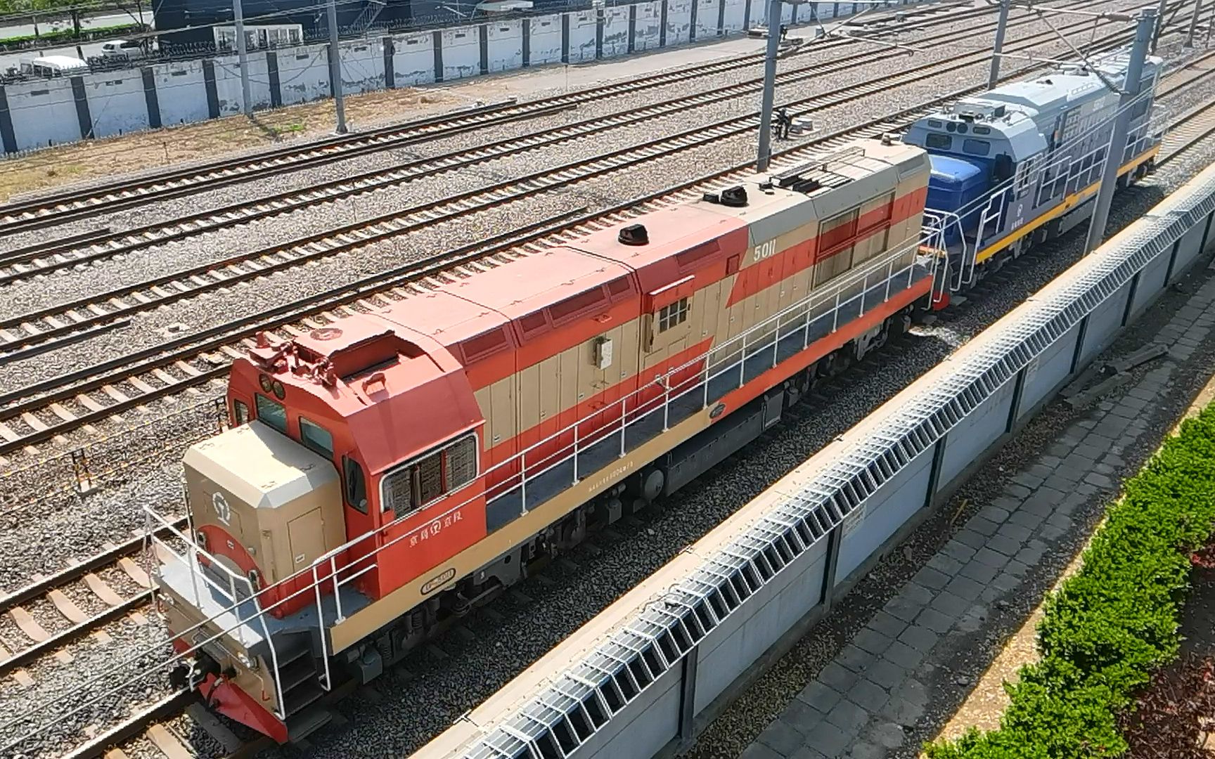 up的铁路随拍381d------df7g-5011重联df7c-5612担当50112次返回北京