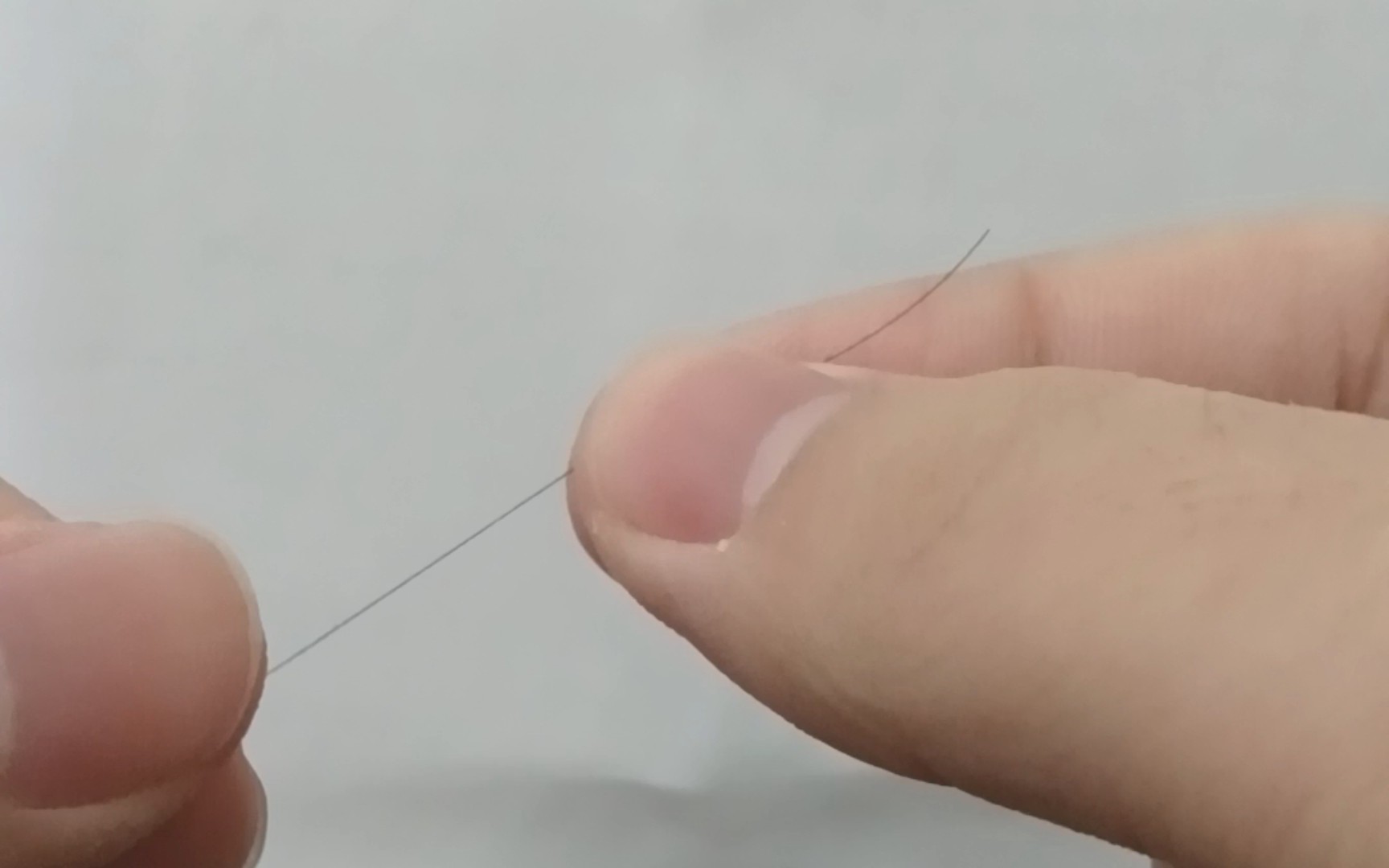 如何制作一根卷毛