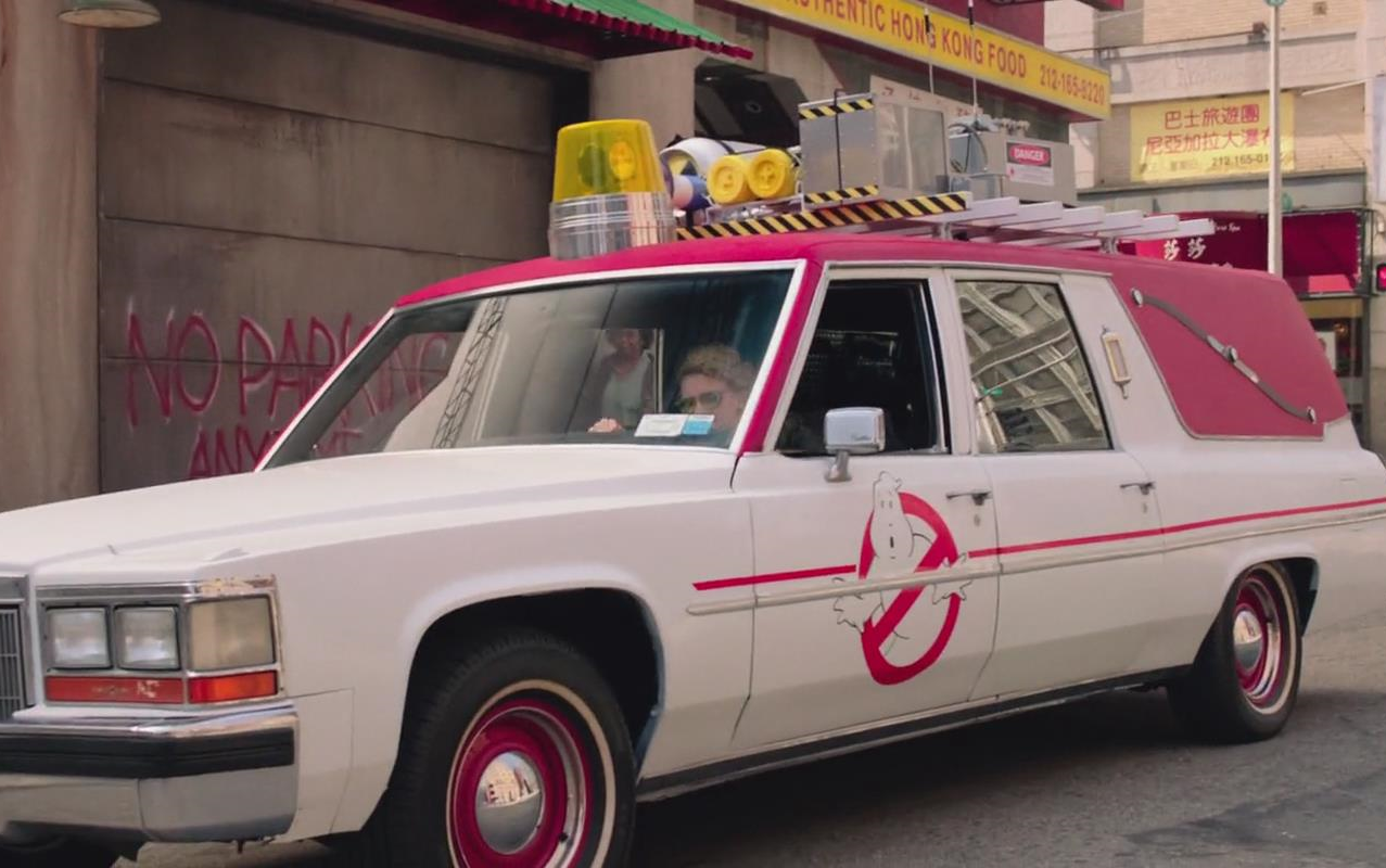 [图]Ghostbusters 2016 ECTO-1/Cadillac Deville Hearse 1984