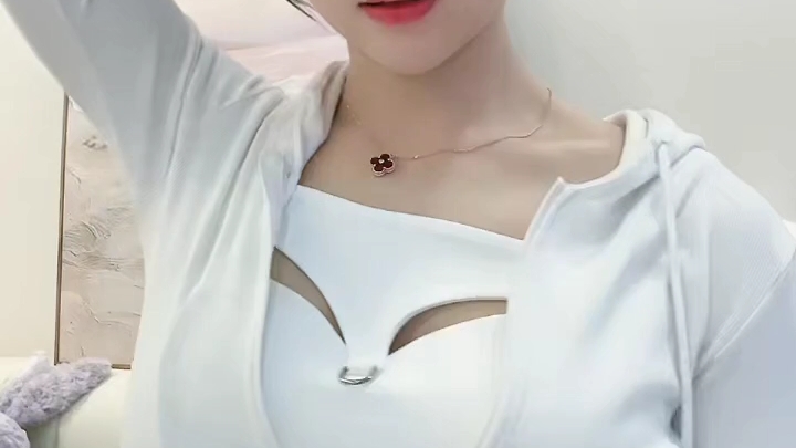 抖音晴儿姐姐很忙的 的直播间