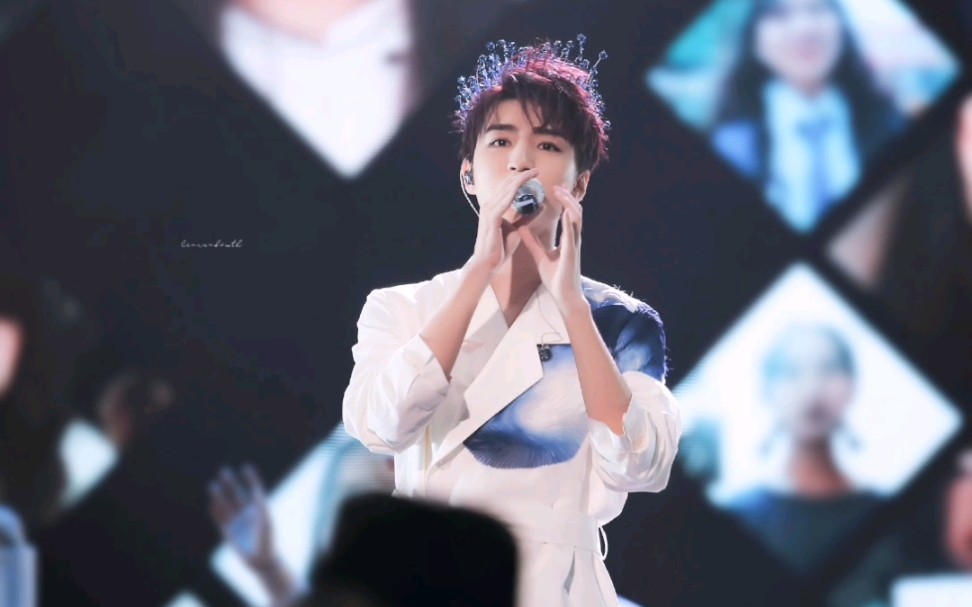 (王俊凯)20岁的王俊凯绝版了,迎来了21岁的小王同学,生日快乐,无论