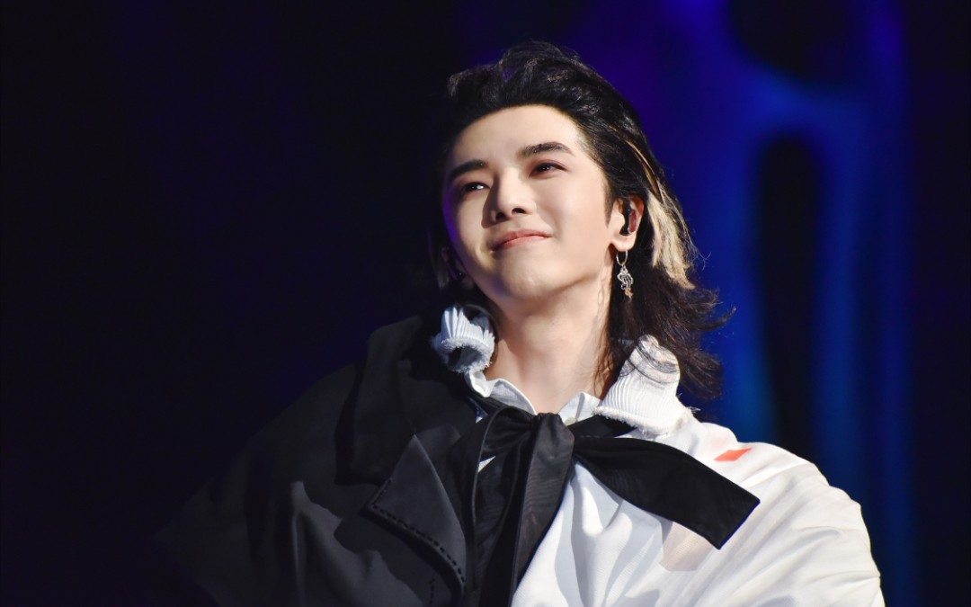 2021华晨宇火星演唱会1204花火最美对唱《国王与乞丐》