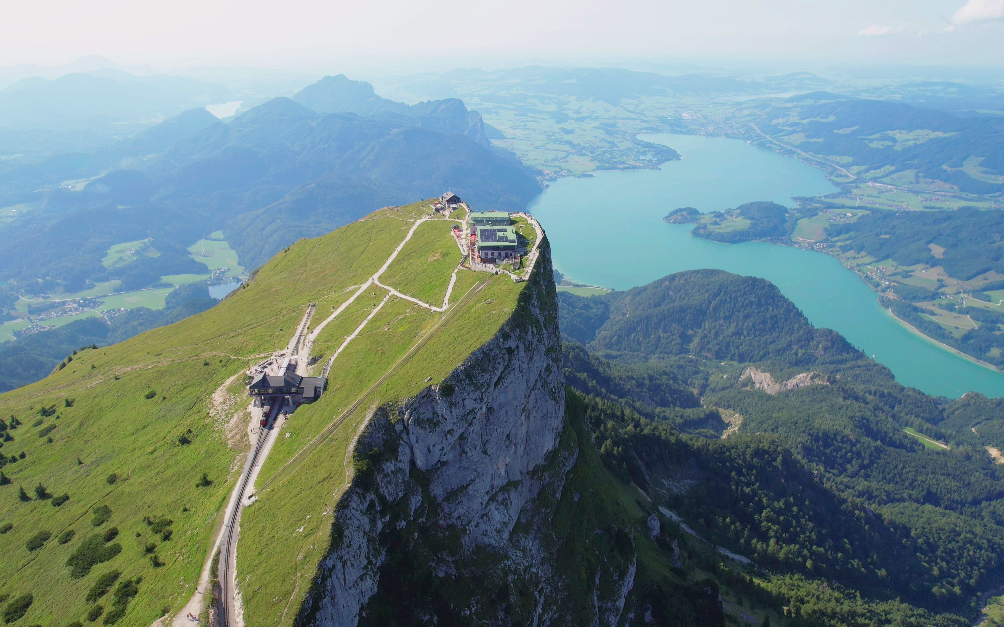 4k航拍 | 一眼看七湖——奥地利的名片沙夫山_哔哩哔哩_bilibili