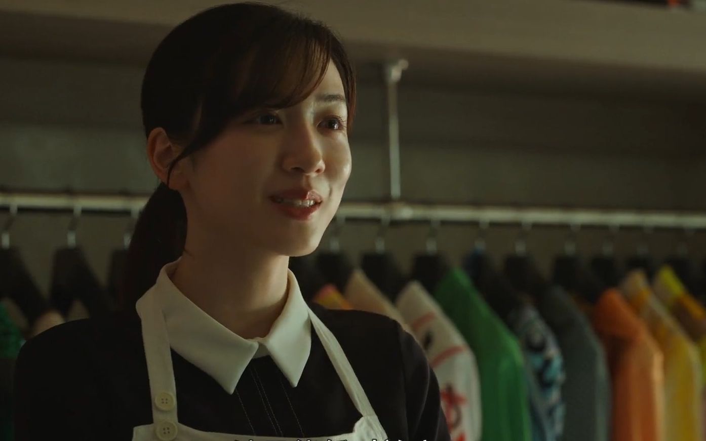 一口气看完网飞日剧《火烧御手洗家》,一部被救赎被原谅的剧!