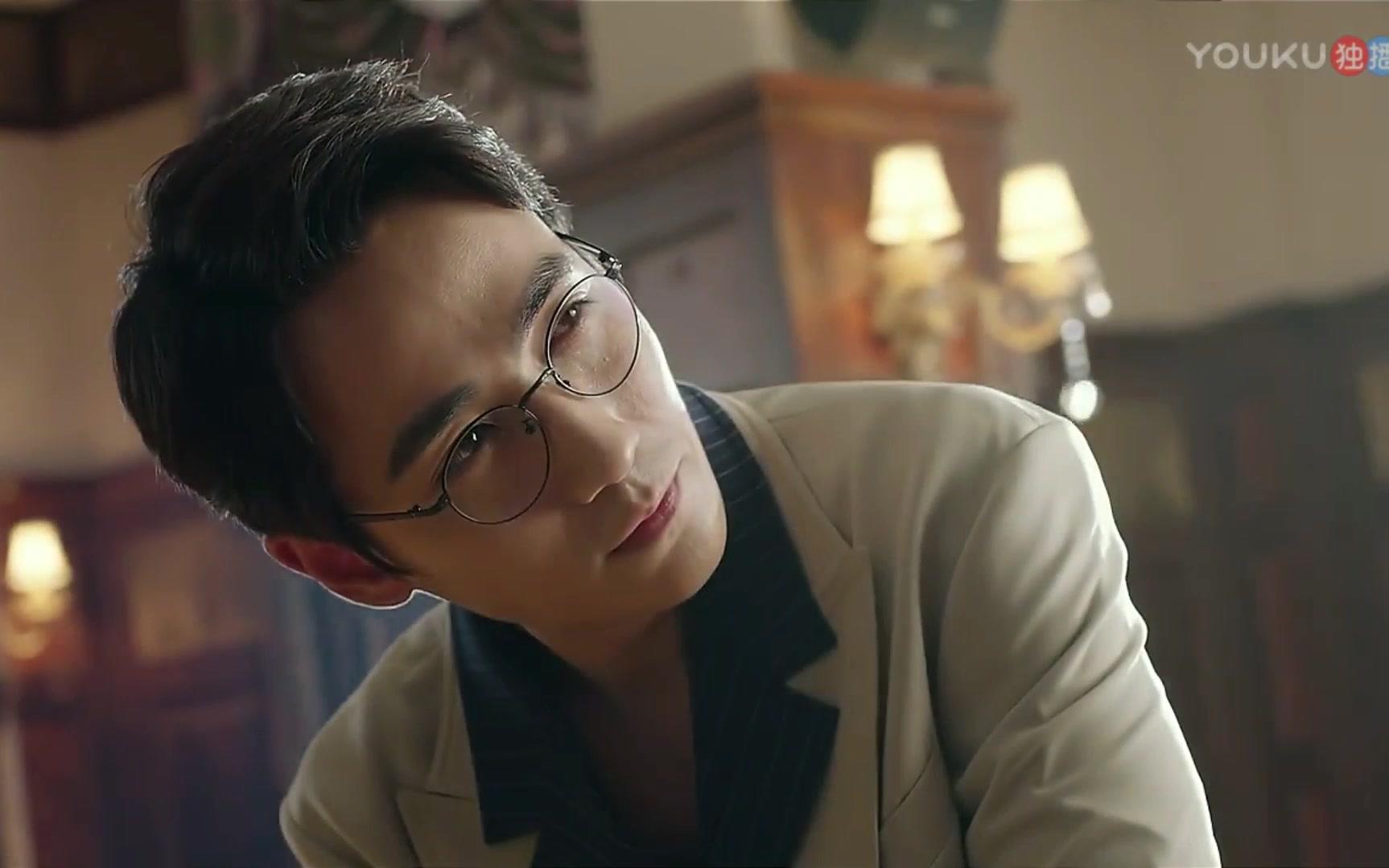 沈教授惊现面面微笑